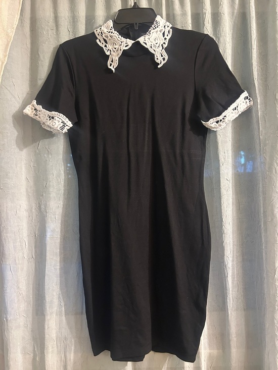 Fashion Nova Dresses & Skirts - Fashion Nova Black Mini Dress with White Crochet Collar & Cuffs